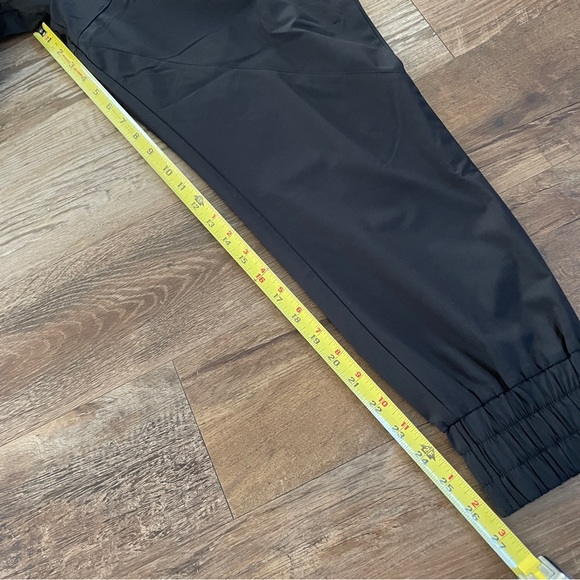 Lorna Jane black joggers S - Picture 4 of 7